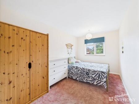 CAM02773G0-PR0348-ST