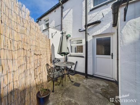 CAM02773G0-PR0364-ST