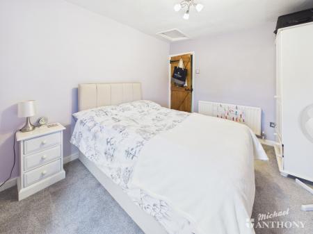 CAM02773G0-PR0416-ST