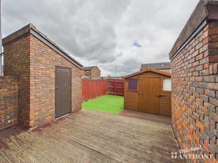 CAM02773G0-PR0423-ST