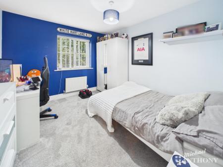 CAM02773G0-PR0430-ST