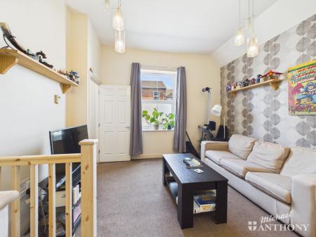 CAM02773G0-PR0444-ST