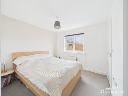 CAM02773G0-PR0428-ST