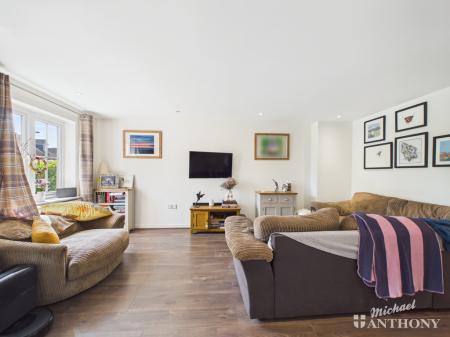 CAM02773G0-PR0448-ST