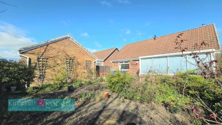 Media image 08