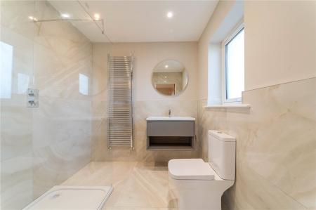 Ensuite Shower Room