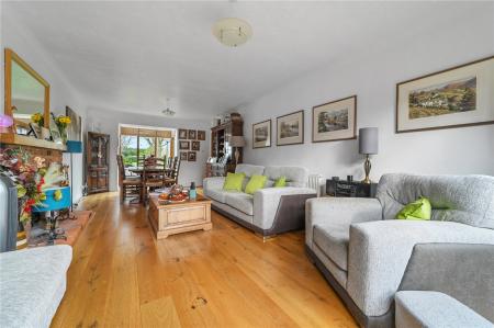 Living/Dining Room