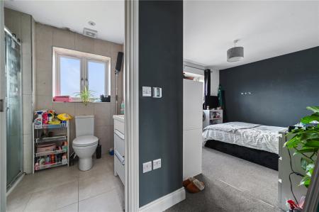 Bedroom/Ensuite