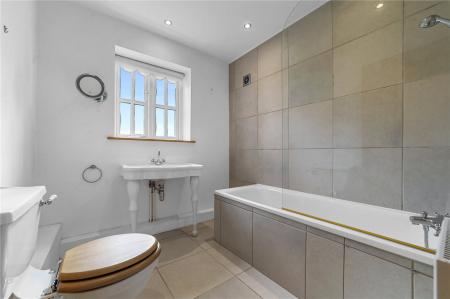Ensuite Bathroom
