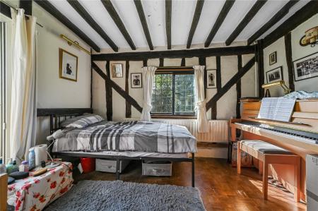 Reception/Bedroom