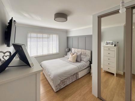 Bedroom 1a