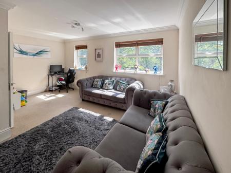 Lounge 1