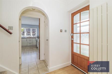 ENTRANCE HALL