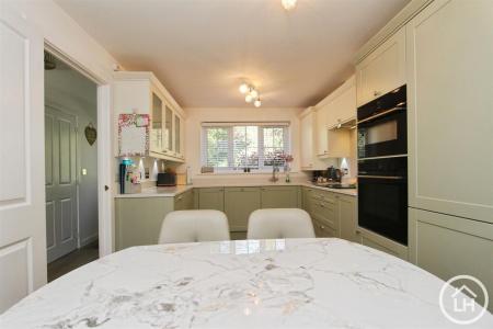 Kitchen / Diner