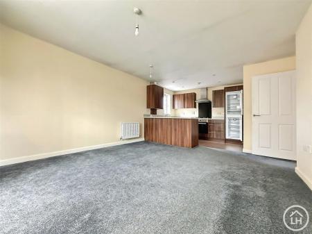 Lounge / Kitchen