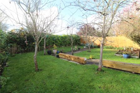 Hinton Road, WOODFORD HALSE, Northamptonshire, NN11