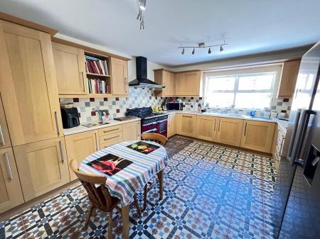 Perch Close, DAVENTRY, Northamptonshire, NN11