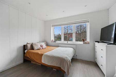 BCLR - 35 New Trinity Road - Bedroom 2 (3).jpg