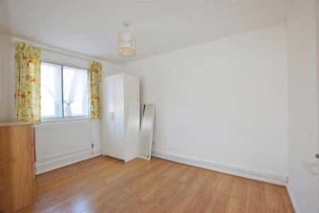 Bedroom2_inPixio - Copy.jpg