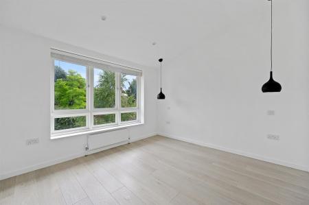 BCLR - 33 New Trinity Road - Bedroom 3 (4).jpg