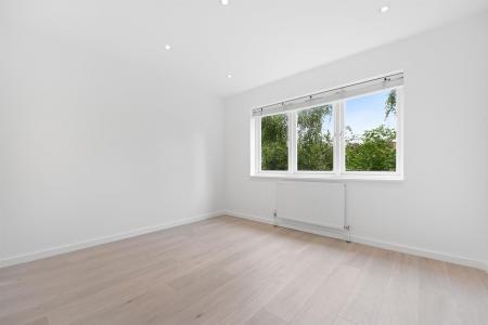 CCLR - 33 New Trinity Road Bedroom 3 (1).jpg