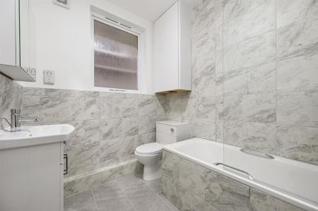 LR - 3 Dom Court - Bathroom1 (1).jpg