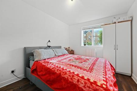 LR - 45 Dairyman Close - Bedroom3 (1).jpg