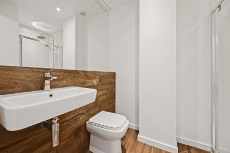 BCLR - 37 New Trinity Road - Shower (4).jpg