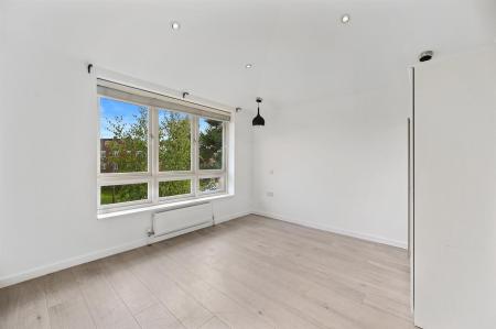 BCLR - 37 New Trinity Road - Bedroom 4 (4).jpg