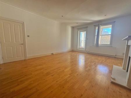 Lounge 3_inPixio.jpg