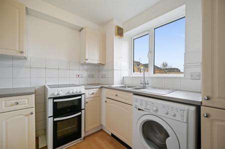 RCLR- 27 willmill drive- kitchen 3 (1).jpg