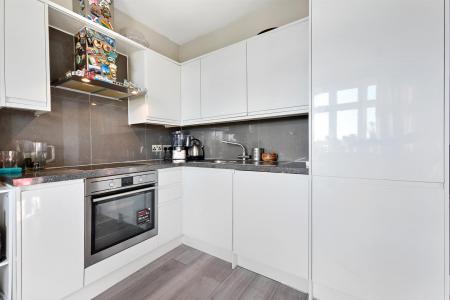 LR - 1 Red Lion Court - Kitchen3.1.jpg