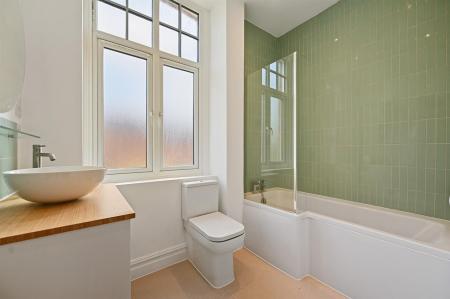 LR - Flat 3, 55 Aberdare Gardens - 3 (1).jpg