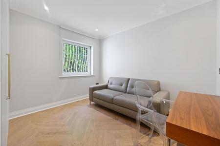 RCLR- 6 portland court- bedroom A3 (1).jpg