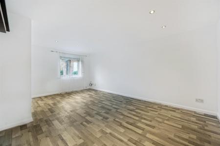 LR - 1 Seton Court - ReceptionA3 (1).jpg