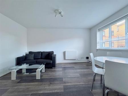 Reception room 2_inPixio.jpg