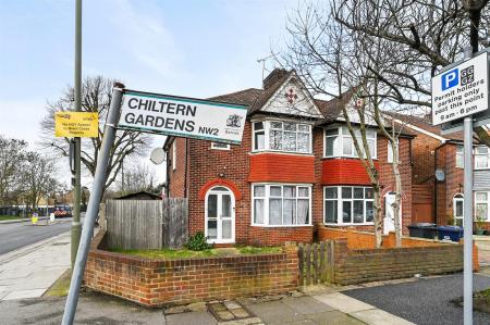 RCLR- 28 chitern gardens- exterior 1+_1.jpg