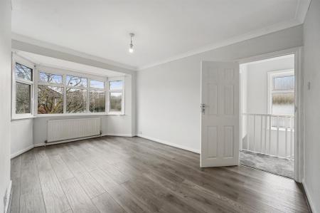 RCLR- 28 chitern gardens- bedroom A3_1.jpg