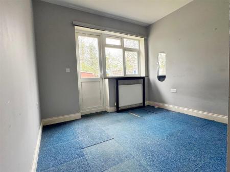 bedroom 1_inPixio.jpg