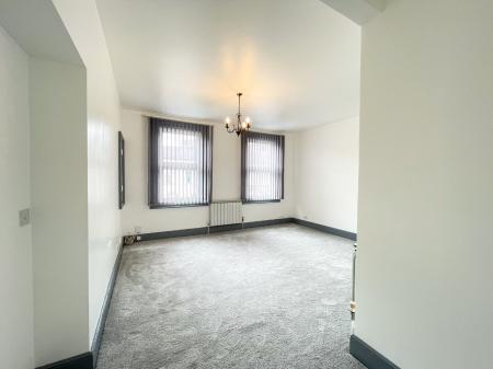 Media image 06