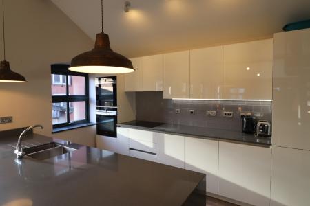 Photo 04