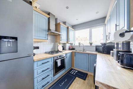 Kitchen to garden