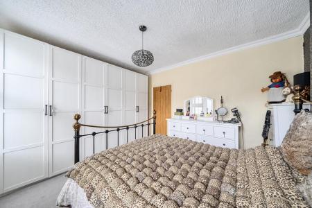 Main bedroom storage
