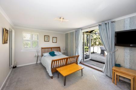 Ground floor bedroom