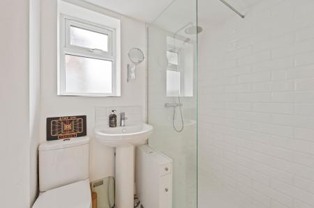 Ground floor shower/W.C