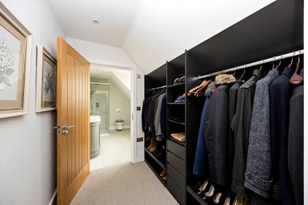 Bedroom 1 Wardrobe