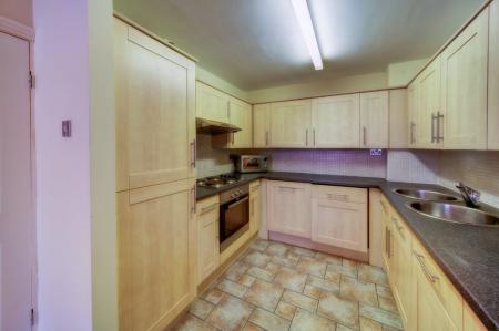 3 Tower House - NE1 2HW-5