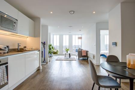 Kitchen to living
