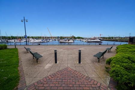 External Rear Marina