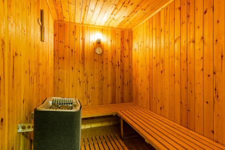 A52 - Lower Frogmore